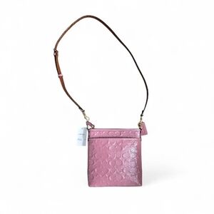 Coach Kitt Messenger Crossbody Bag in True Pink Patent Leather NWT